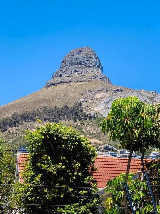 1-Bedroom Sea Point Gem - Perfect Location! เคปทาวน์ ภายนอก รูปภาพ